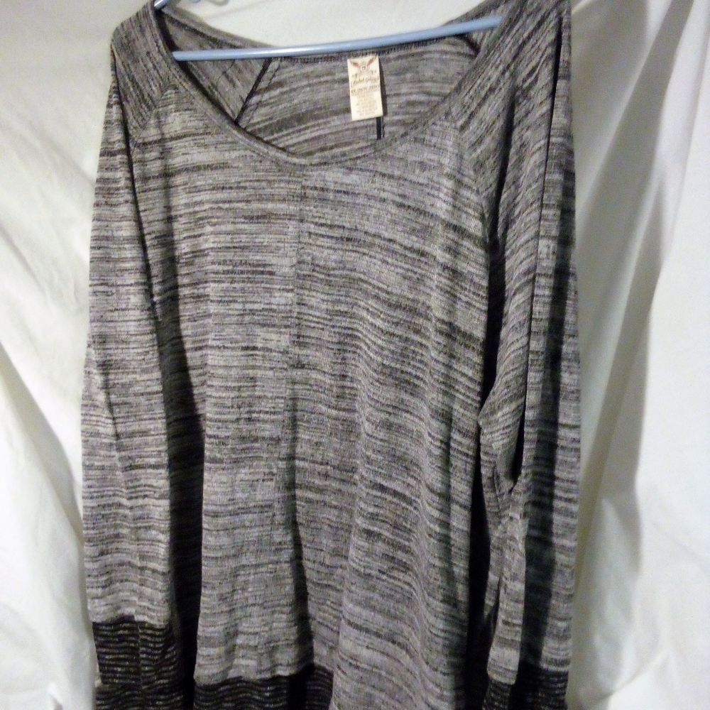 Faded Glory 4x grey multi